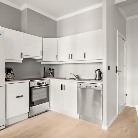 Beds - A Front Row Experience * ברגן