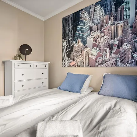 Apartment Beds - A Front Row Experience Bergen